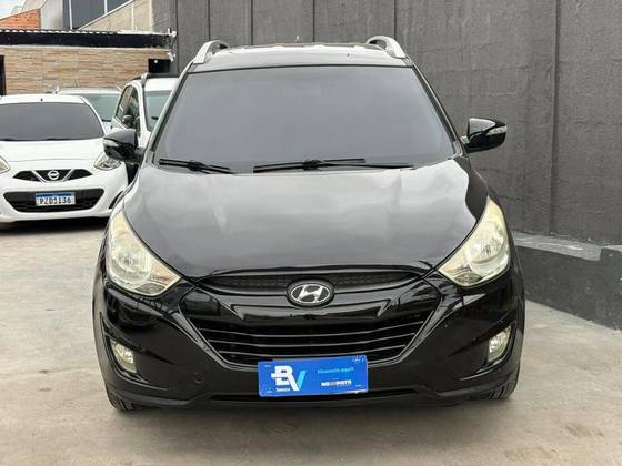 HYUNDAI IX35 2.0 MPFI XLS 16V GASOLINA 4P MANUAL HYUNDAI IX35 2.0 MPFI XLS 16V GASOLINA 4P MANUAL